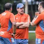 Com dez desfalques, Cruzeiro define relacionados para encarar o Juventude