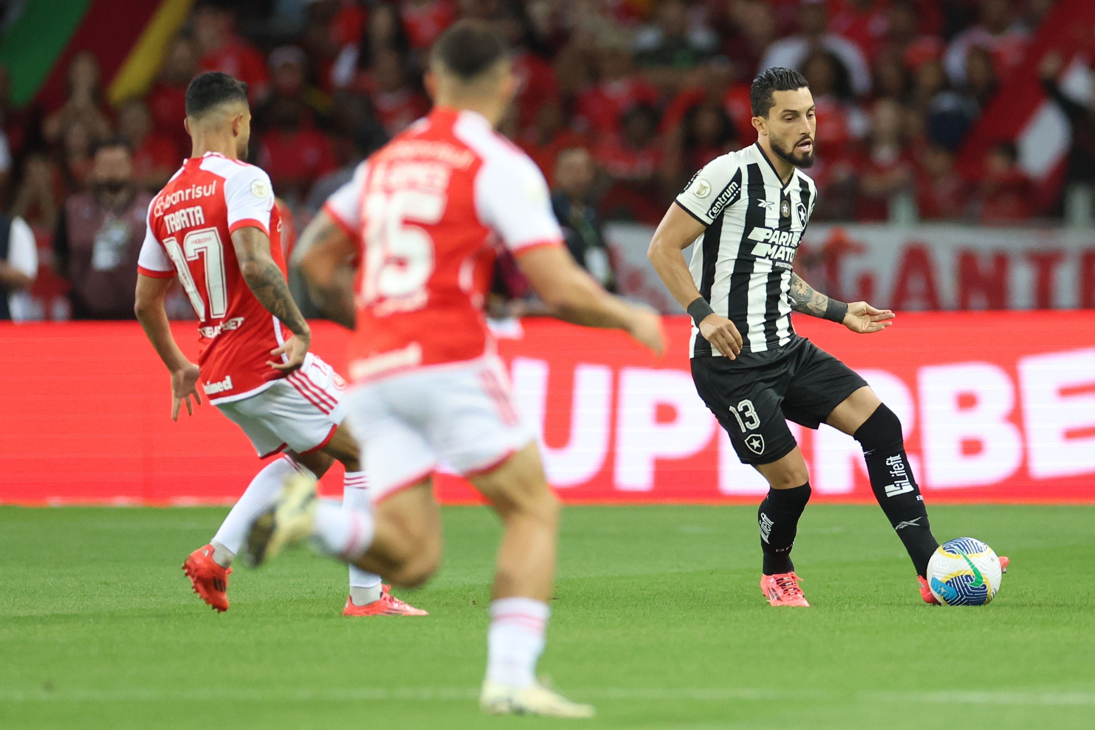 Internacional 0x1 Botafogo: veja gols e melhores momentos do jogo pelo Brasileirão