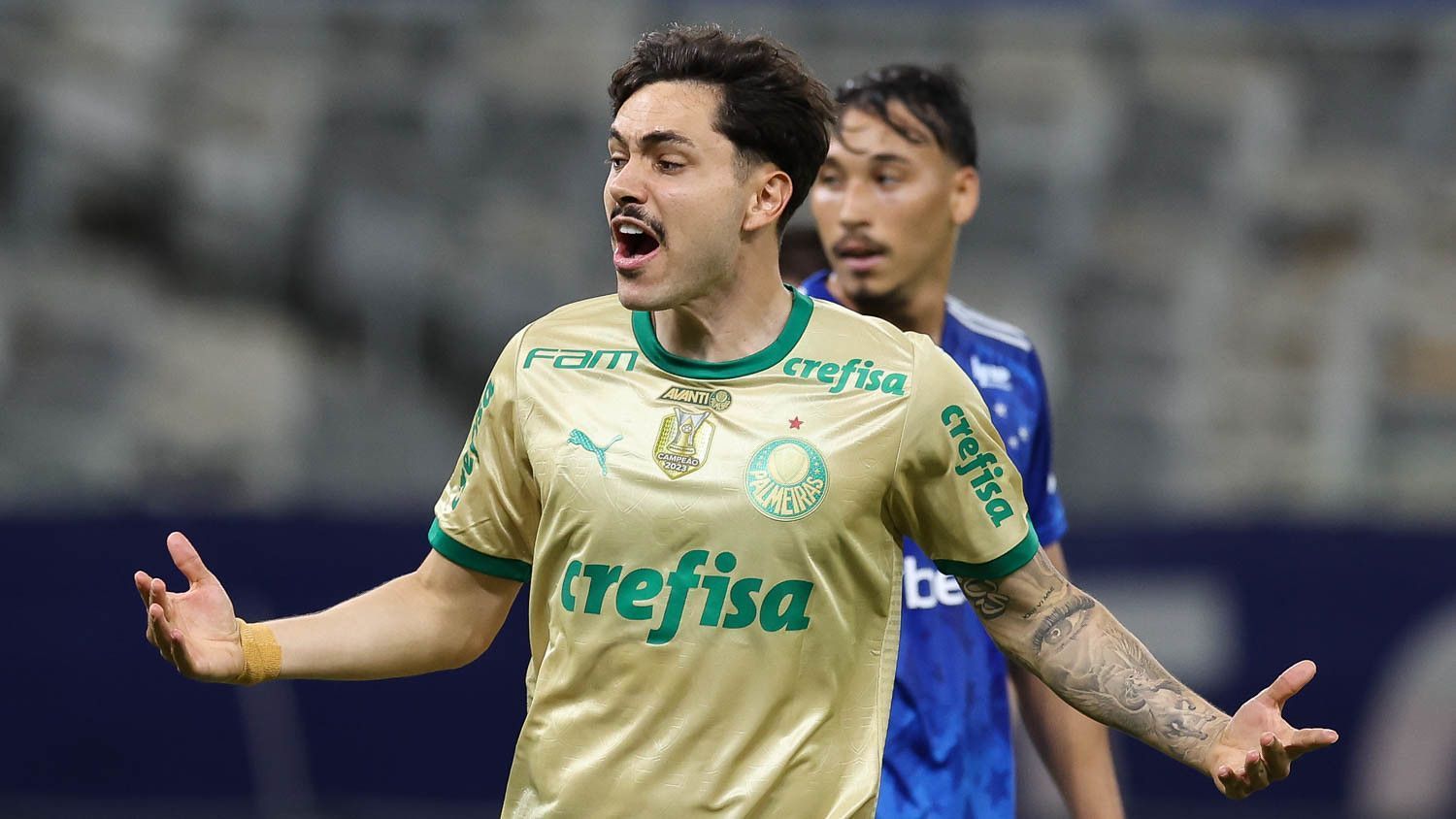 Maurício acredita em título do Palmeiras e rasga elogios ao Cruzeiro