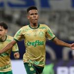 Palmeiras vence, mantém Cruzeiro fora do G8 e adia decisão do título brasileiro