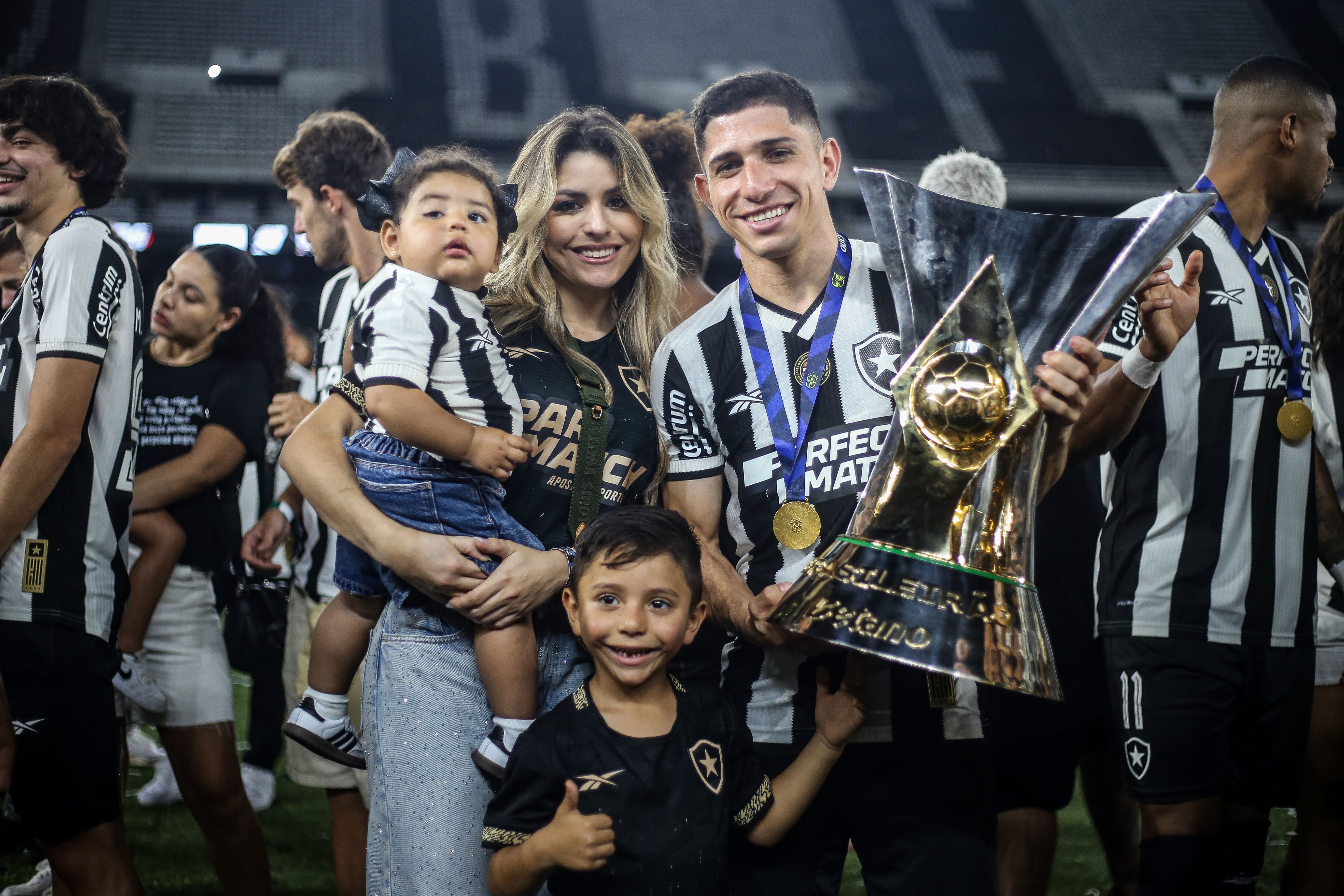 Artilheiro, Savarino escolhe golaço mais bonito pelo Botafogo no Brasileirão