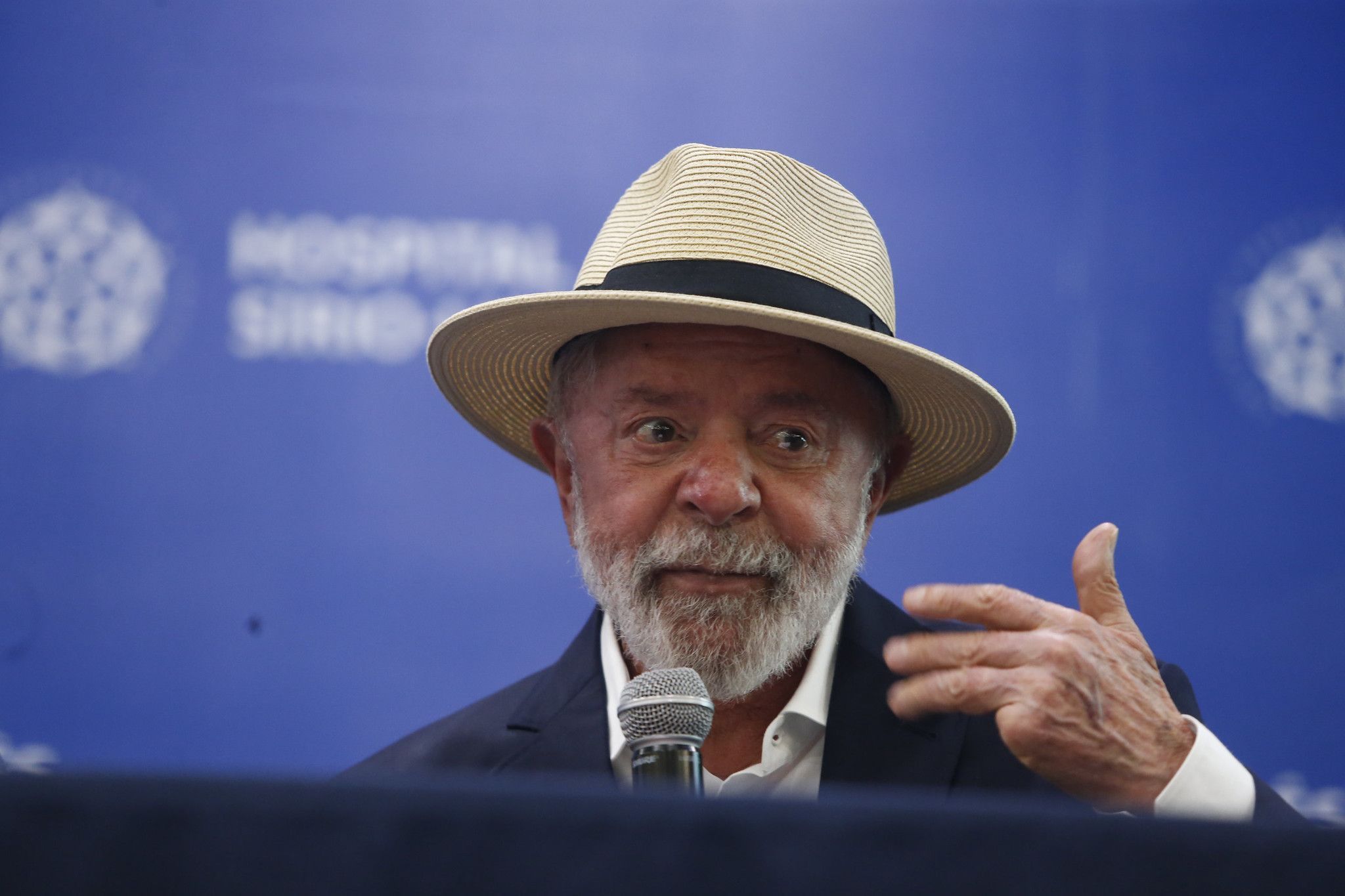 Lula faz nova sessão de radioterapia e mantém agenda oficial em Manaus