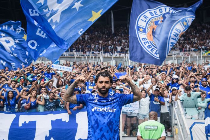 Cruzeiro apresentou Gabigol e outros cinco reforços no Mineirão; torcida foi ao delírio