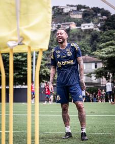 O primeiro treino de Neymar no retorno ao Santos