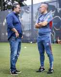 Leonardo Jardim durante treino do Cruzeiro na Toca da Raposa II