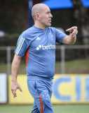 Leonardo Jardim durante treino do Cruzeiro na Toca da Raposa II