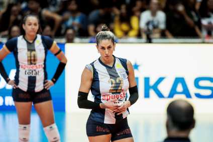 Veja fotos da vitória do Praia Clube sobre o Alianza Lima na final do Sul-Americano Feminino de Vôlei