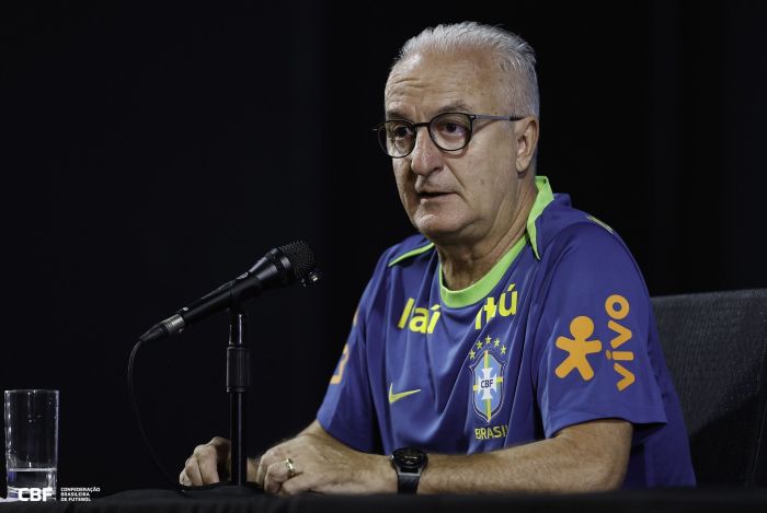 Dorival surge como opção após demissão da Seleção Brasileira
