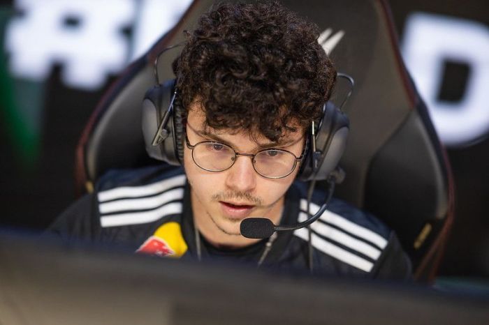 Tutsz, midlaner da FURIA