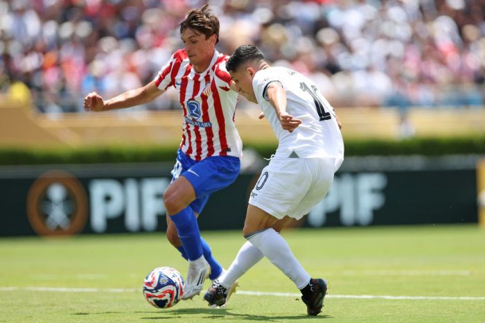 Atlético de Madrid x Botafogo: Savarino teve grande oportunidade no início do jogo no Rose Bowl, em Los Angeles