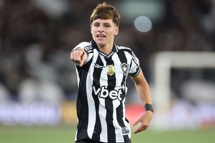 Botafogo x Bragantino: Montoro marca seu primeiro gol com a camisa do Glorioso em partida pela Copa do Brasil