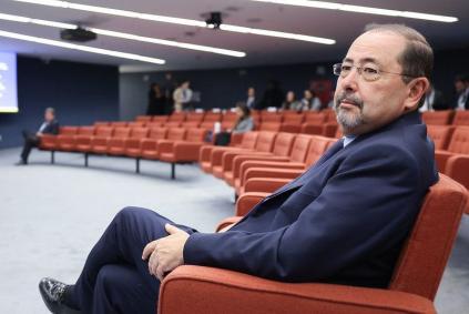 Advogados dos sete réus na primeira sessão do caso que analisa se eles são culpados por suposta tentativa de golpe de Estado
