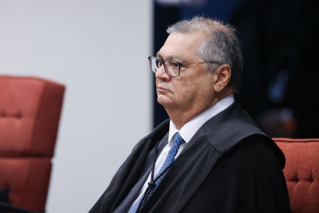 Ministro Flavio Dino durante julgamento de Bolsonaro, no dia 2 de setembro de 2025