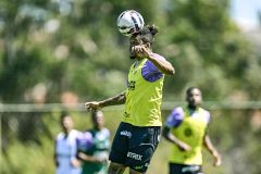 Com novidades, América dá sequência à preparação para duelo com Operário