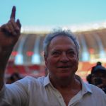 Inter apresenta projeto de estátua para Abel Braga no complexo do Beira-Rio