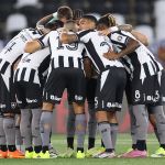 Com jogos a menos, Botafogo volta ao Z4 do Brasileirão após mais de 1300 dias