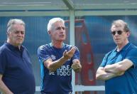 Lideranças do Grêmio se reúnem com torcedores de organizadas