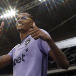 Santos avança em contratação de Newton, volante do Botafogo