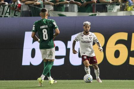 Lucho Acosta não deve desfalcar contra o Vasco