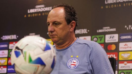 Técnico Rogério Ceni durante entrevista coletiva na Arena Fonte Nova