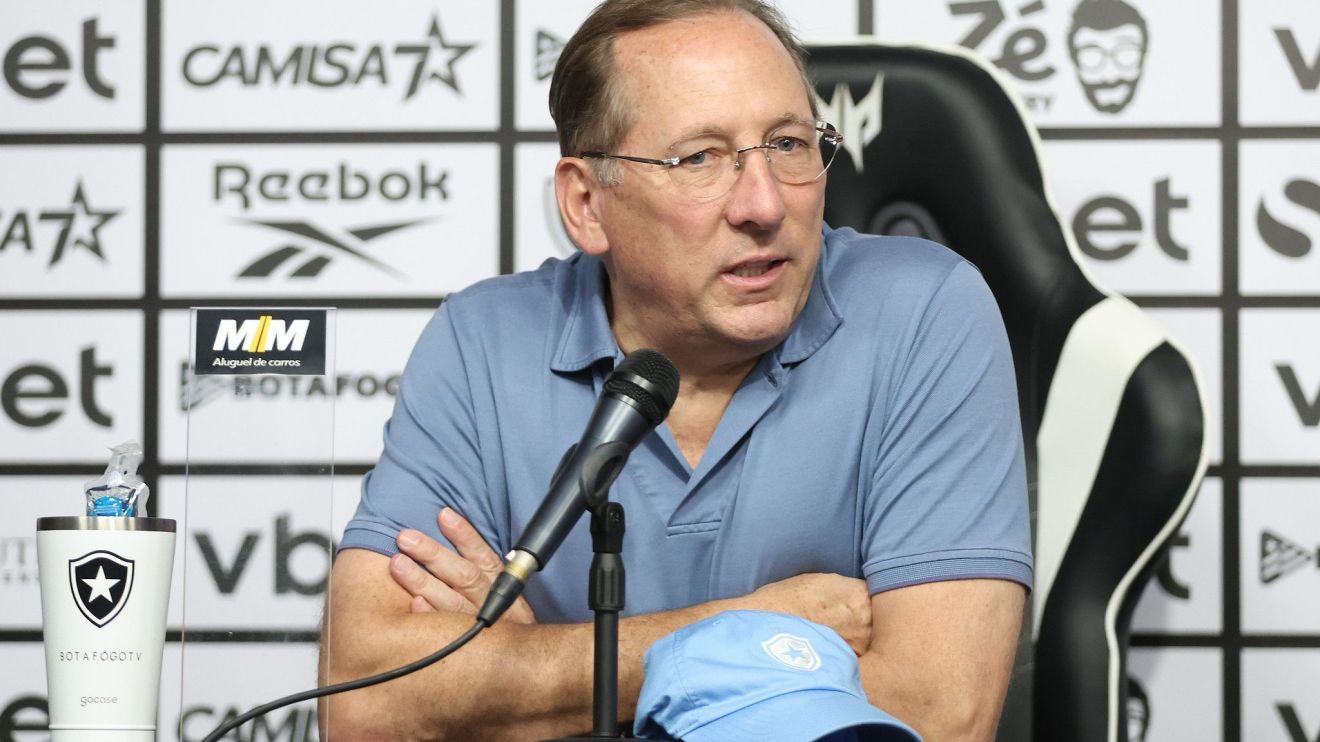 John Textor explica anúncio de venda da SAF do Botafogo