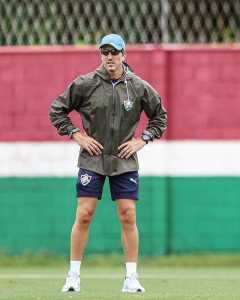 Zubeldía também está suspenso no duelo decisivo