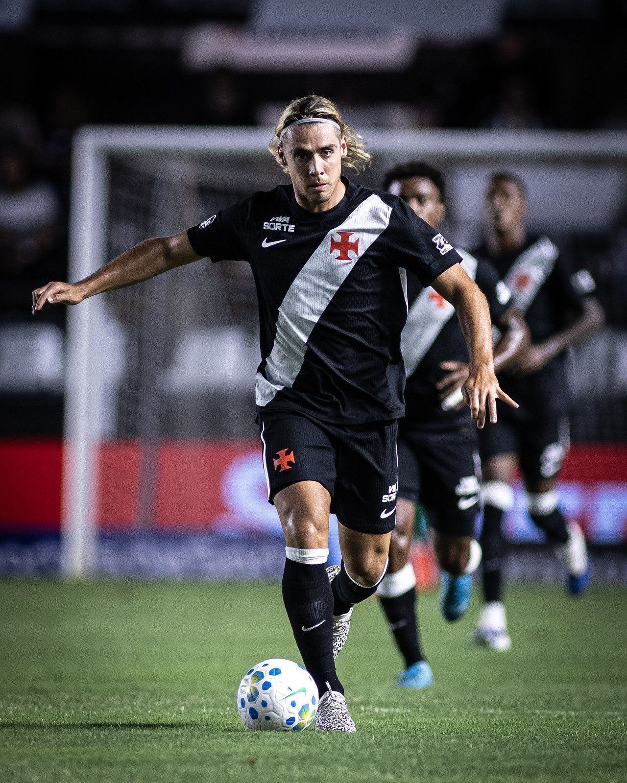 Vasco tem gastos de mais de R$ 100 milhões na janela de transferências; veja
