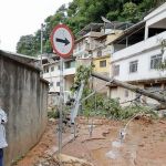 Lula visita Juiz de Fora e diz que 'todos que perderam casa vão receber uma casa’