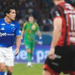 Cruzeiro: Após vitória, Lucas Romero comenta reunião com torcida organizada
