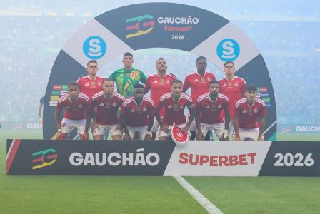 Inter foi derrotado pelo Grêmio na ida