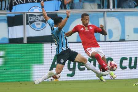 Grêmio e Inter fizeram o GreNal 450 neste domingo (1º)