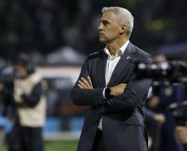 Crespo no desembarque do São Paulo na Colômbia