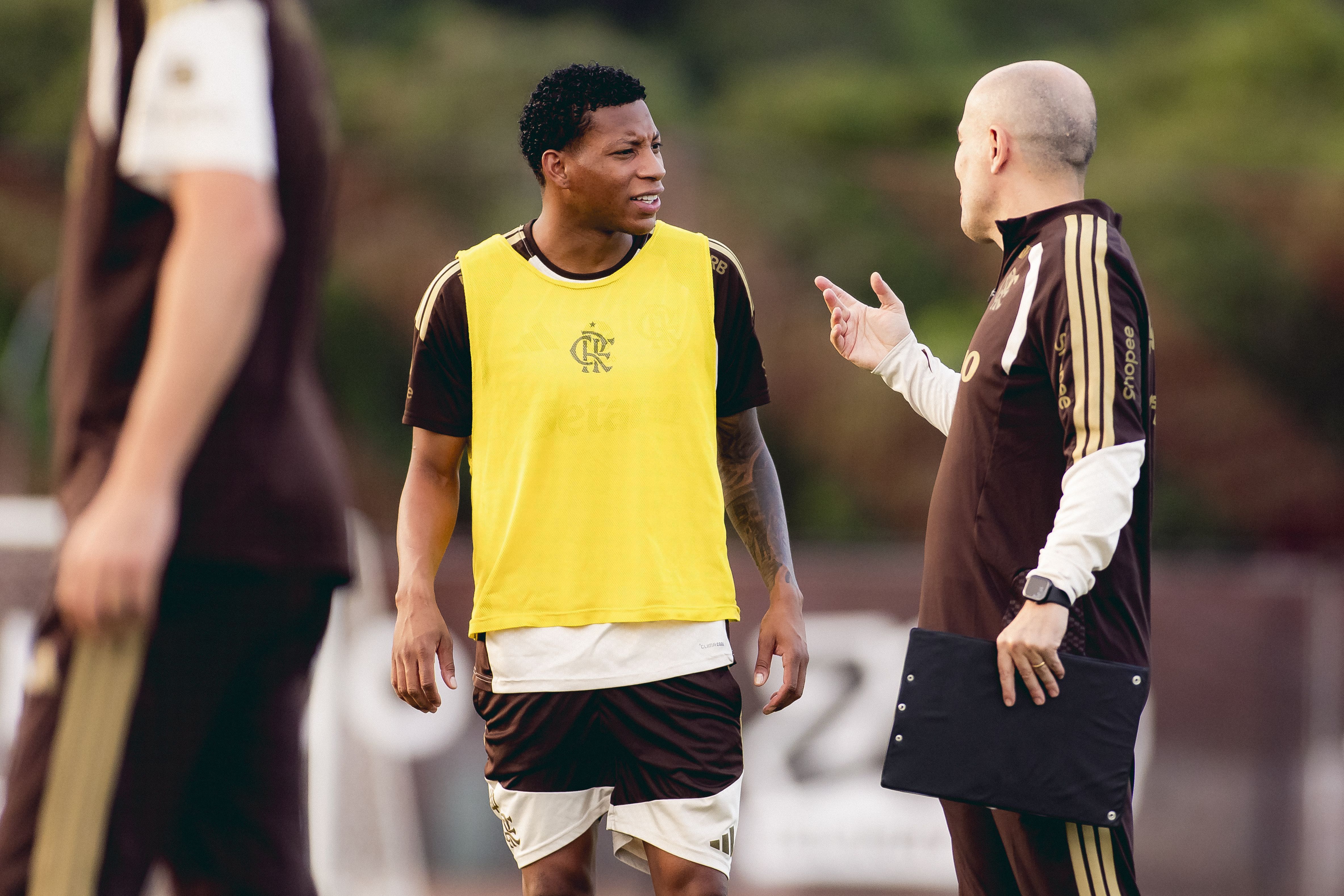 Flamengo se pronuncia sobre nova ‘polêmica’ envolvendo Gonzalo Plata; veja a nota