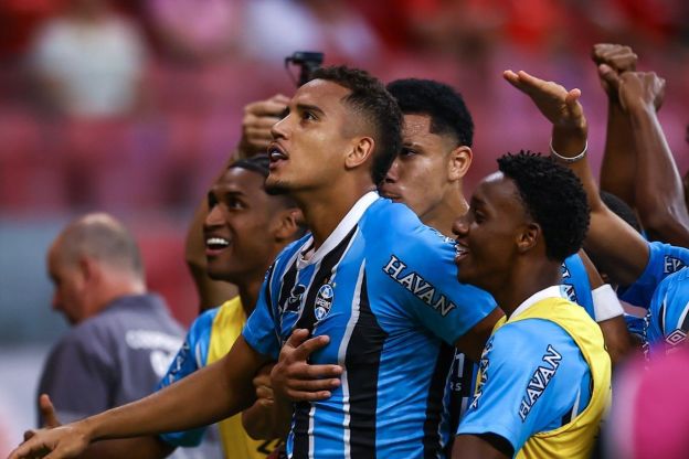 Grêmio empata com Inter no Beira-Rio e conquista título do Campeonato Gaúcho 2026