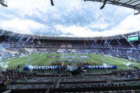 Final do Campeonato Mineiro entre Cruzeiro e Atlético no Mineirão