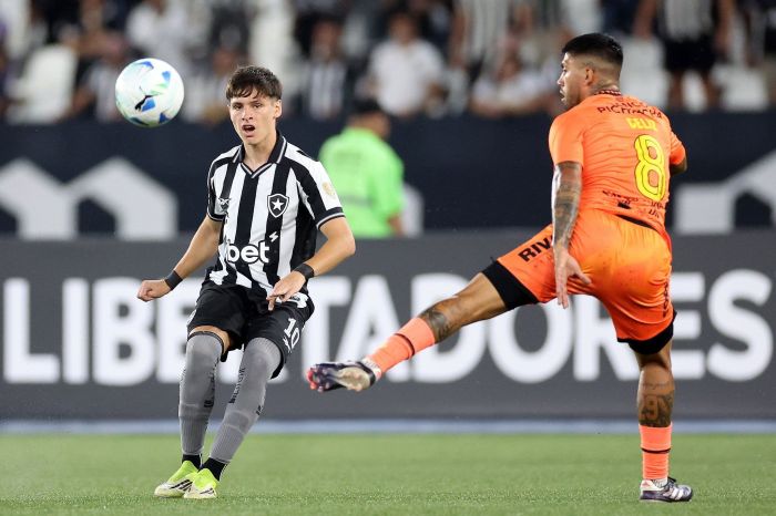 Botafogo x Barcelona: Montoro em ação em partida da Libertadores
