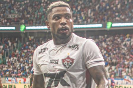 Marinho em campo pelo Vitória no Campeonato Brasileiro