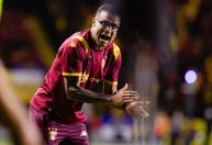 Técnico do Sport terá jogador ao lado durante coletiva pós-jogo na Série B