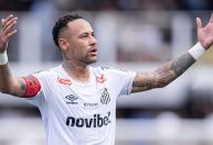 'Parça' de Neymar 'alfineta' Ancelotti por ausência do astro na Seleção