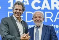 Com presença de Lula, PT confirma candidatura de Haddad neste sábado (24)