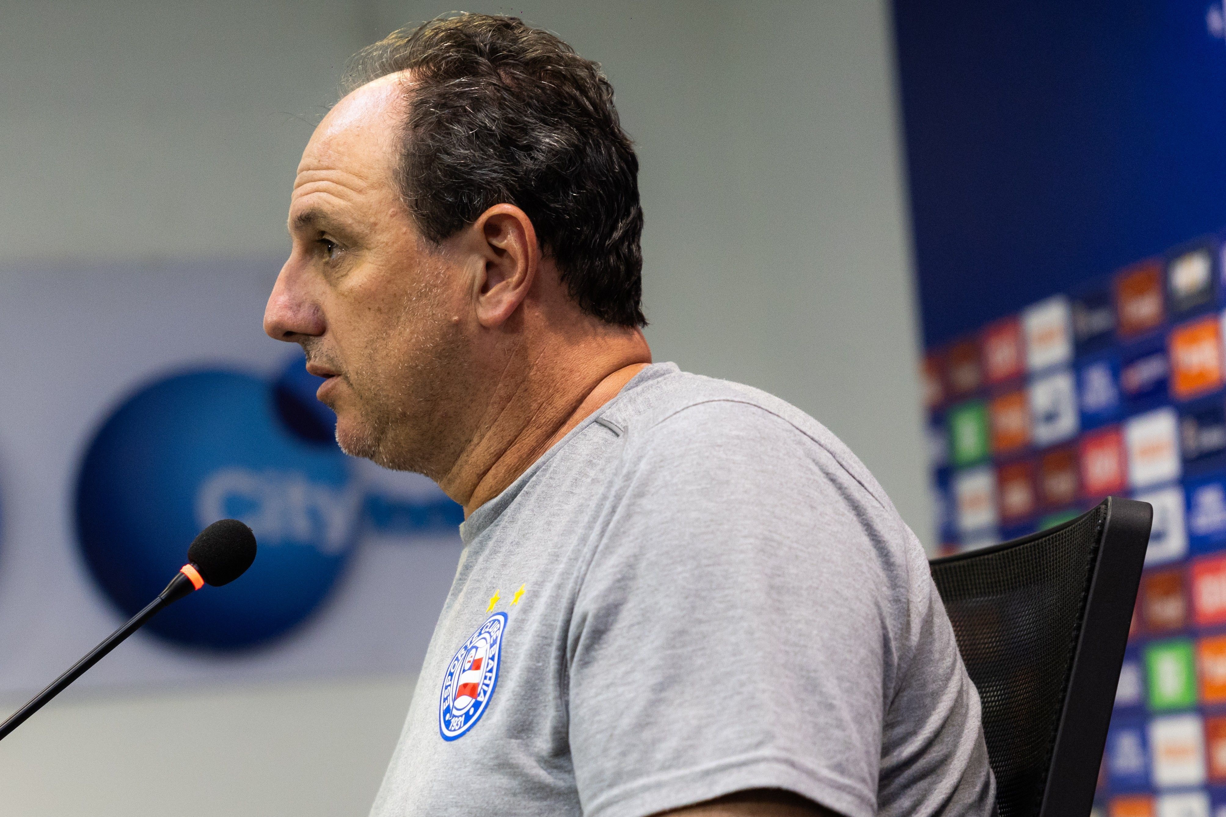 Desempenho do Bahia agrada Ceni, mas técnico faz alerta aos atacantes