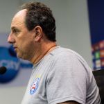 Desempenho do Bahia agrada Ceni, mas técnico faz alerta aos atacantes