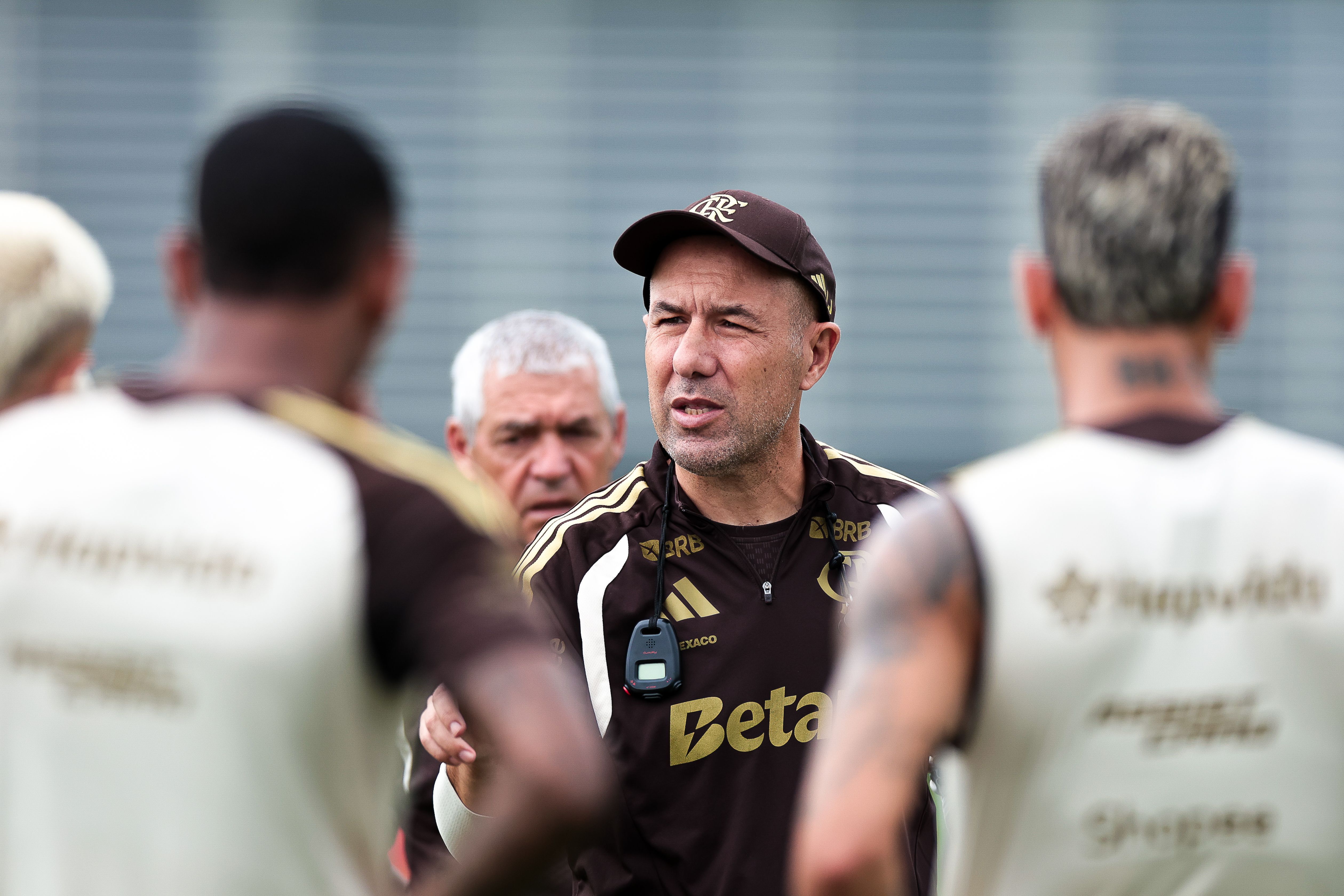 Flamengo inicia trabalho na Data Fifa; veja as prioridades de Jardim