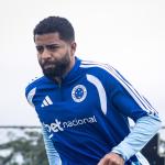 Cruzeiro 'trava' saída de João Marcelo ao Inter; veja detalhes e valores