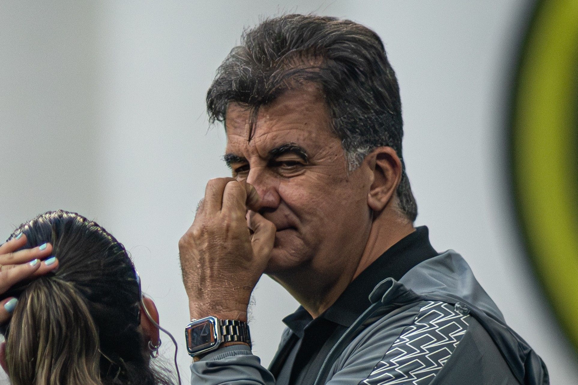 Vitória no mercado: presidente revela posições prioritárias