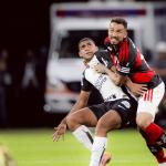 Jogadores de Corinthians e Flamengo explicam 'bronca' com arbitragem