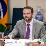 Governo propõe aos estados subsídio para importação de diesel