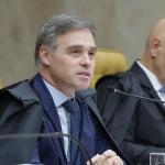 Mendonça suspende julgamento contra Eduardo Bolsonaro por difamação
