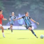 Grêmio bate Internacional e conquista primeira vitória no Brasileiro Feminino