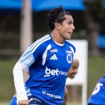 Cruzeiro: Romero treina e pode voltar à titularidade contra o Vitória